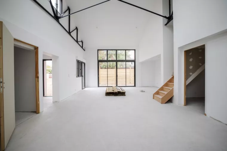 Comment choisir le bon maçon pour créer une ouverture et renforcer la structure de sa maison ?, Angoulême, Le Bon Artisan Charentais